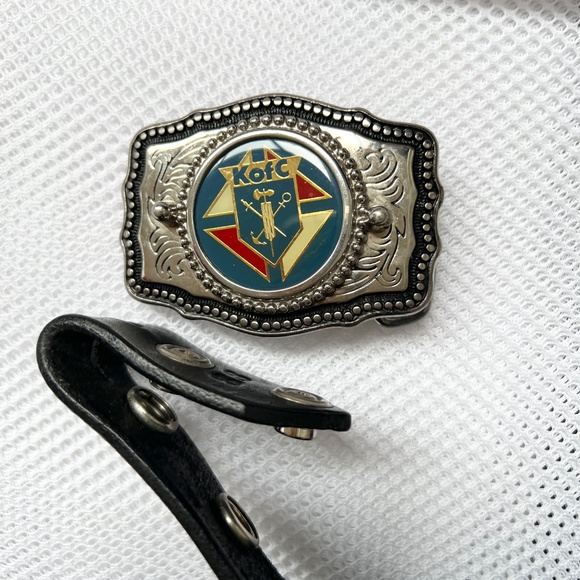 Knights of Columbus Buckle w. Brown Leather Belt 1 1/4" Wide Size 38 - Picture 6 of 10